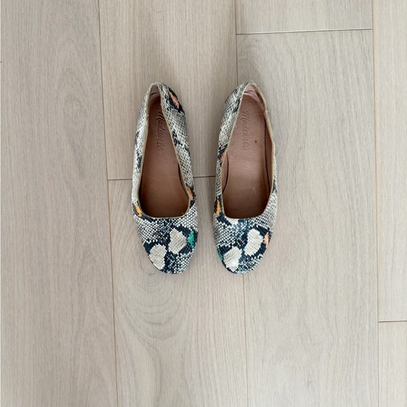 Madewell Snakeskin Patterned Flats, SZ 7 (runs large) - Picture 1 of 2